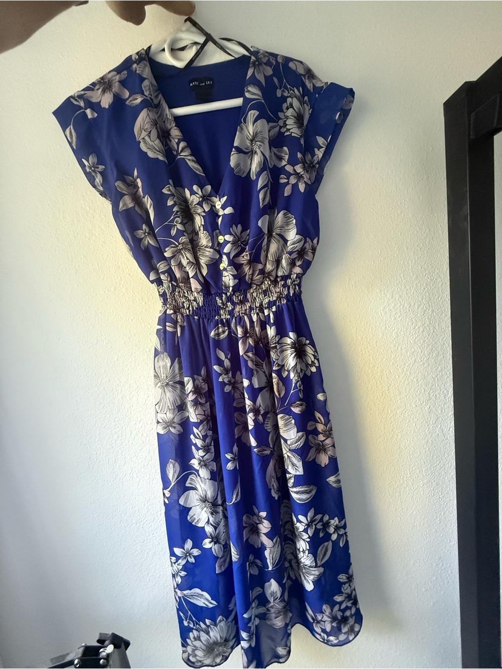 Kate and Lily Royal Blue Floral V-Neck Midi Dress